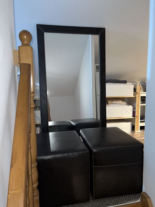 Vand oglinda rama piele + 2 tabureti piele maro