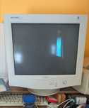 Monitor CRT 17 inch 107P5 cu cablu de date si de alimentare