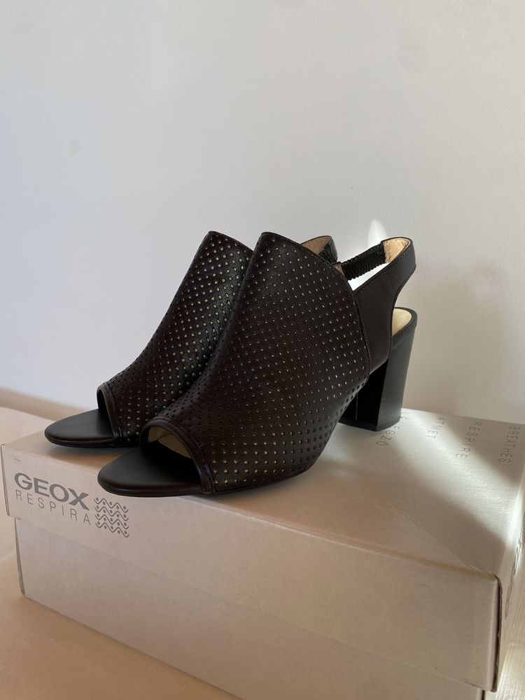 Sandale/pantofi geox 37,50