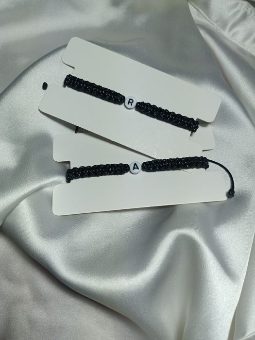 Ръчно изработени гривнии