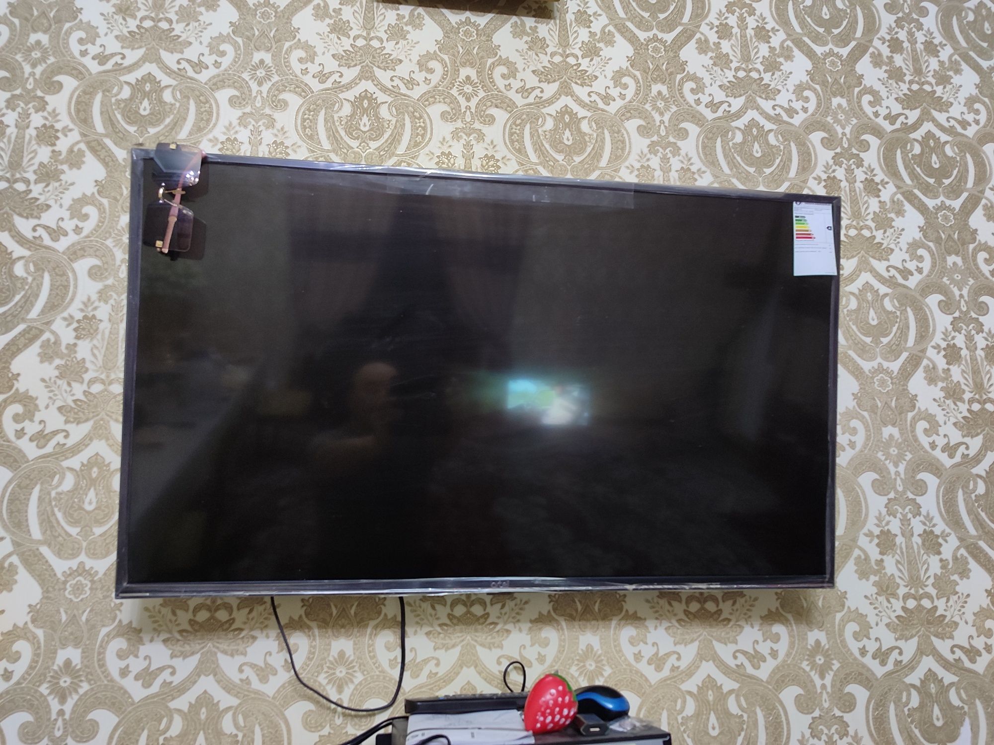 ЖК телевизор Artel 43"