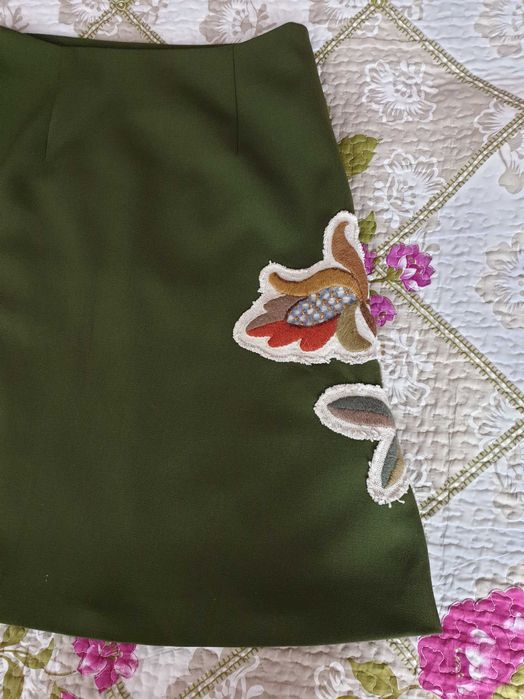 Fusta verde camasa florala