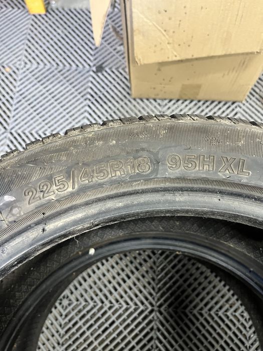 Зимни гуми 225 45 18