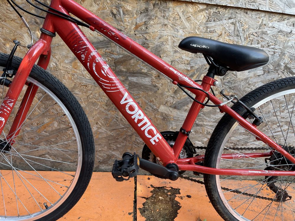 Bicicleta apollo vortice roti 24”