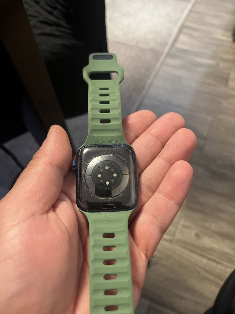 Apple Watch 6 blue 44mm