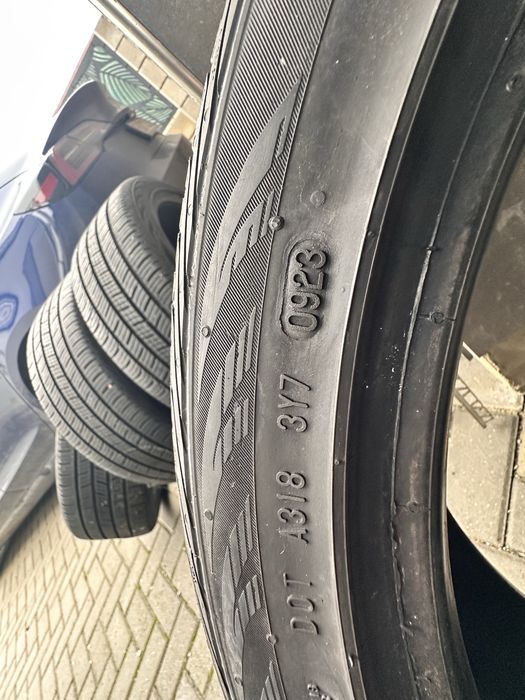 235 40 r19 Continental ContiProContact всесезонни dot23