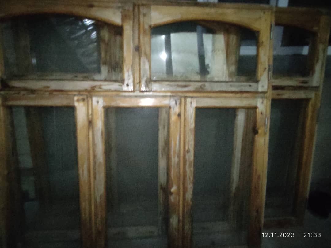 Окна деревянные размеры 200х150 2 шт 150х140 1 шт