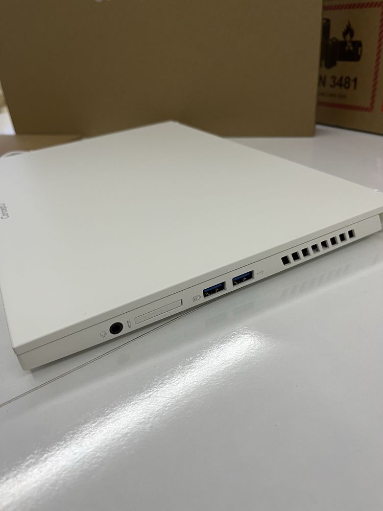 Лаптоп Acer ConceptD 3 Pro CN314-72P - 14", IPS, i5-10300H, 512GB SSD!