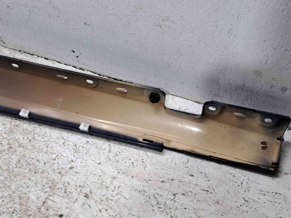 Prag lateral stanga Mercedes Clasa C (W203) [Fabr 2000-2007]