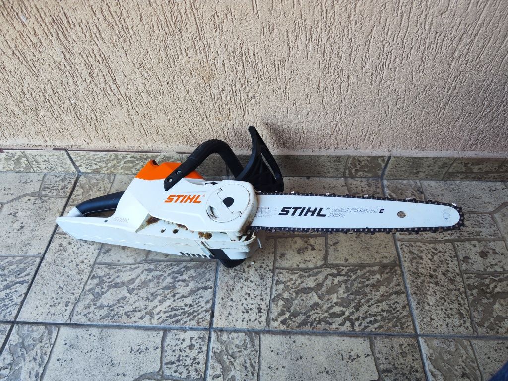 Drujba electrica pe acumulator Stihl MSA 140C corp