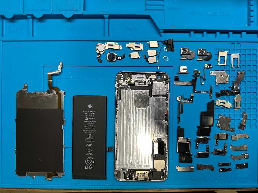 iPhone 6 Plus на части