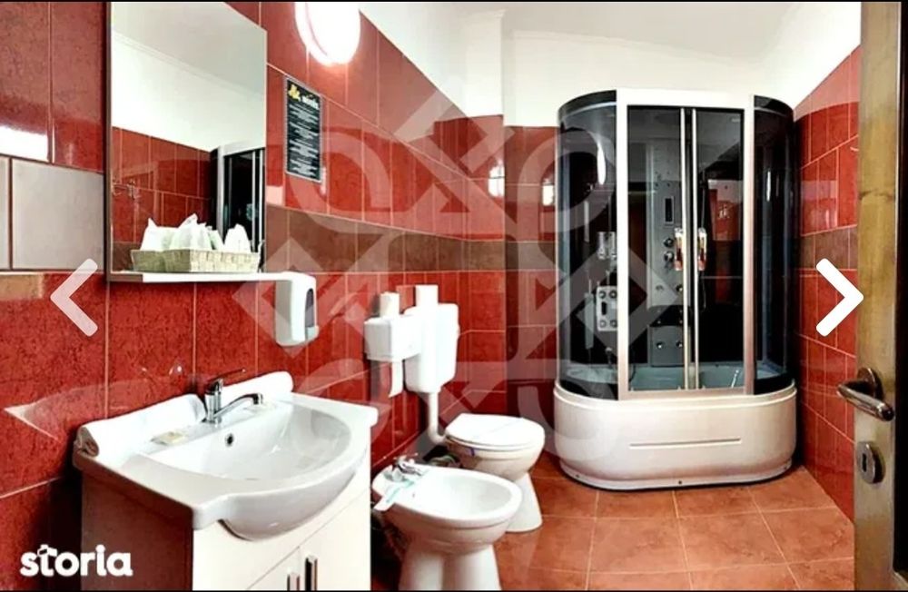 Vând hotel de 3 stele