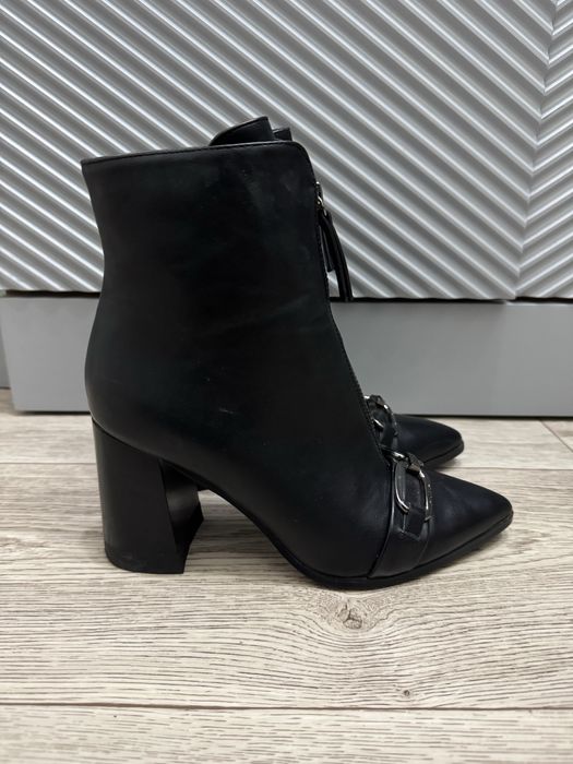 Продам ботильоны