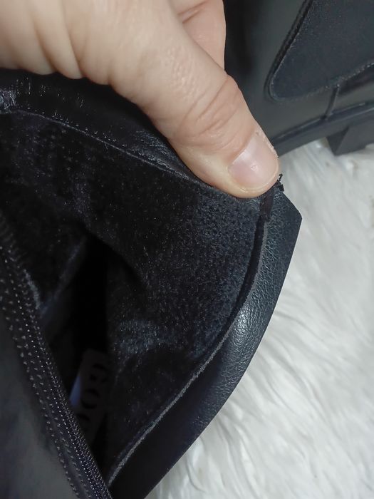 Топли боли от естествена кожа