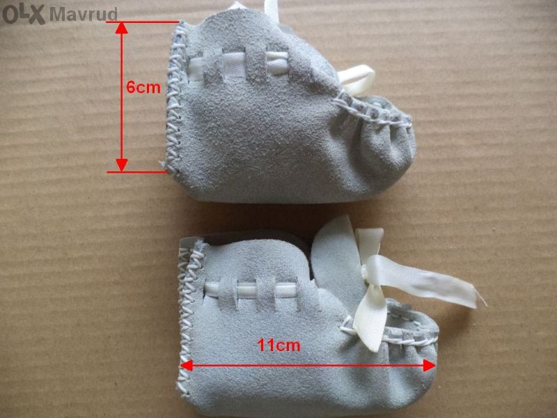 Бебешки мокасини - български от естествена кожа, ръчно шити