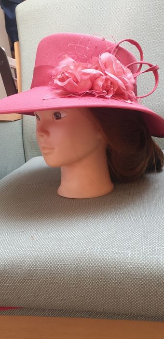 Palarie elegantă  pentru nunți nou