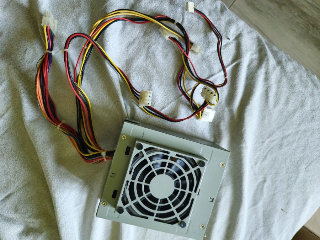Sursa Delta Electronics DPS-185DB