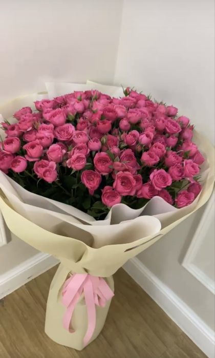 Цветы Кустовые розы