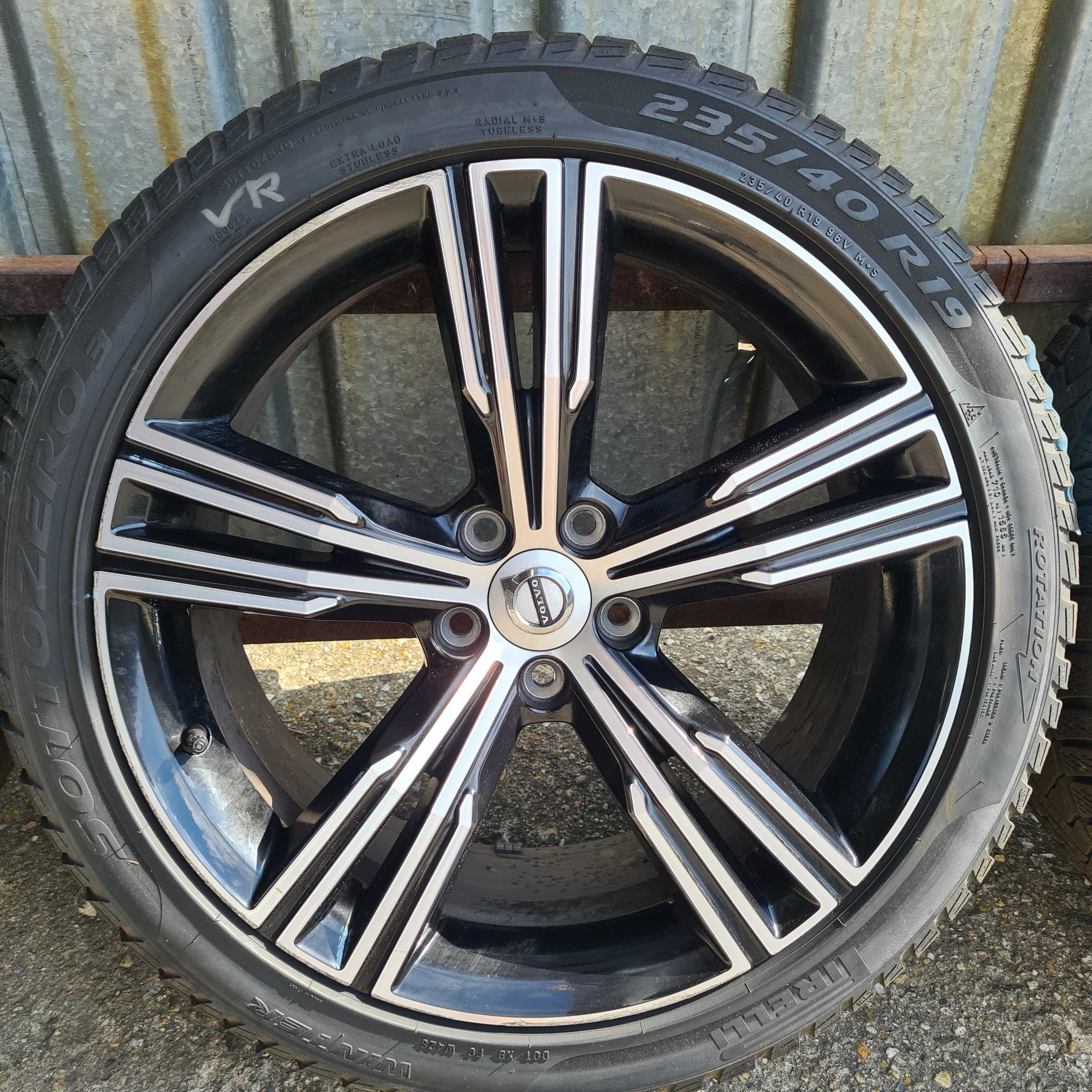 Roti/Jante/Jenti originale Volvo S60 S90 V60 | 245/40 R19 DOT:2523