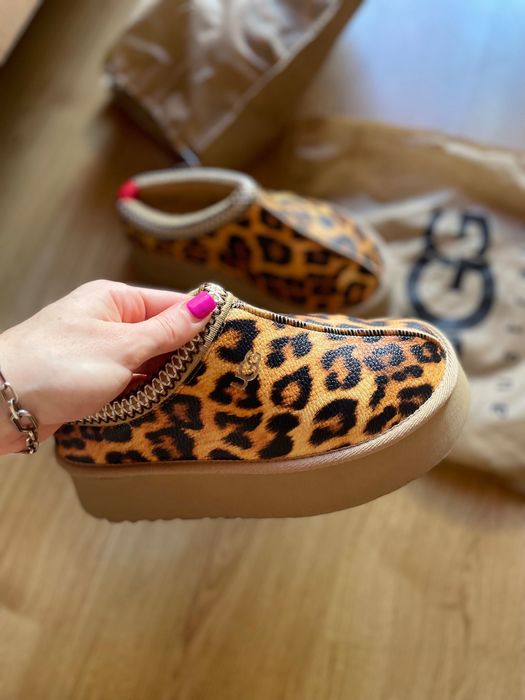 Ugg Tazz platform