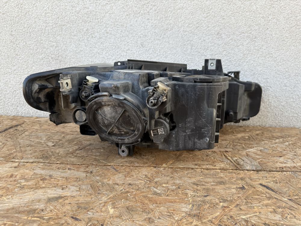 Far stanga BMW F30 F31 NFL Halogen Original Europa