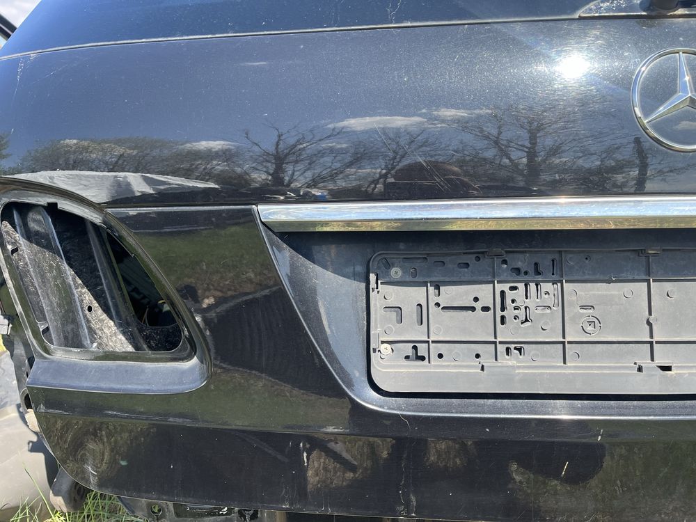 Заден капак Mercedes W211