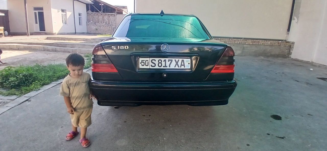 Mersedes benz W202  C180