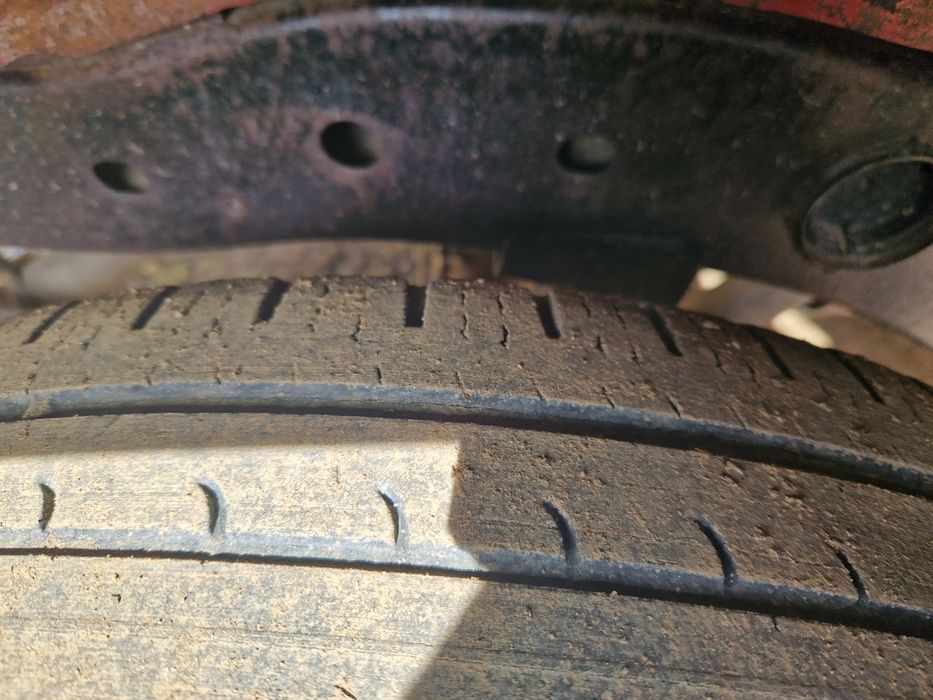 Mitsubishi l 200 sau schimb cu camioneta basculabila