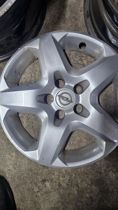 Jante tabla cu capace opel astra h 205 55 r16