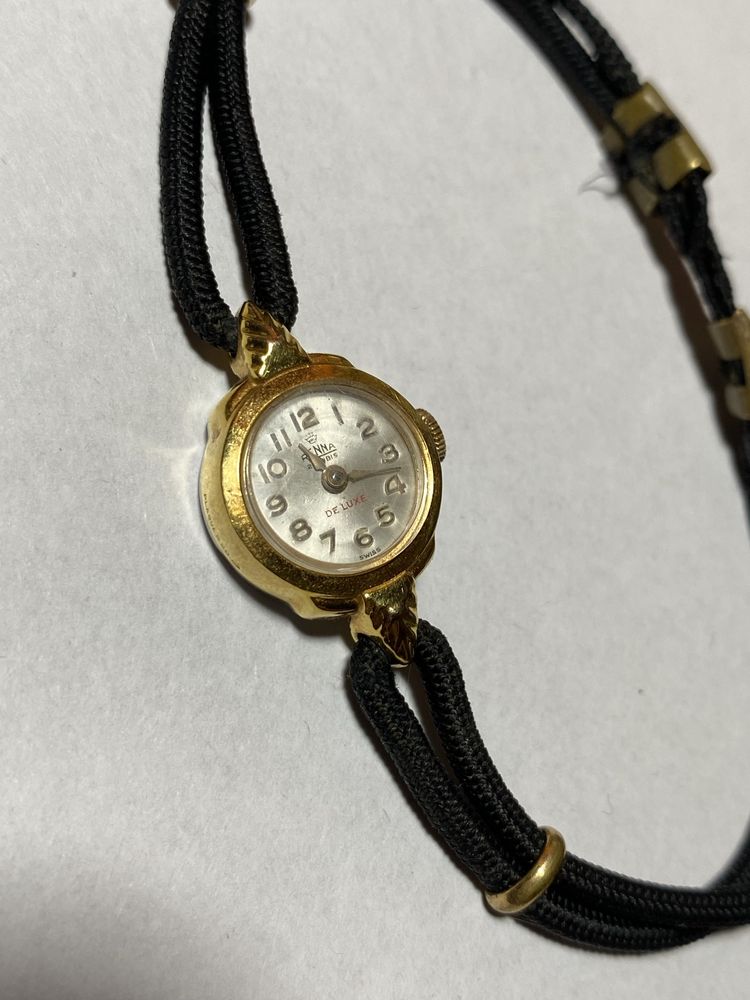 Продам женские часы Zodiac, оригинал, механические, винтаж.