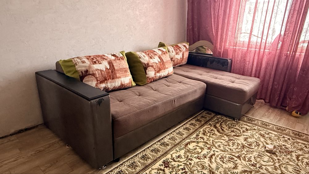 Продам диван! За 55 тыс в хорошем состоянии!
