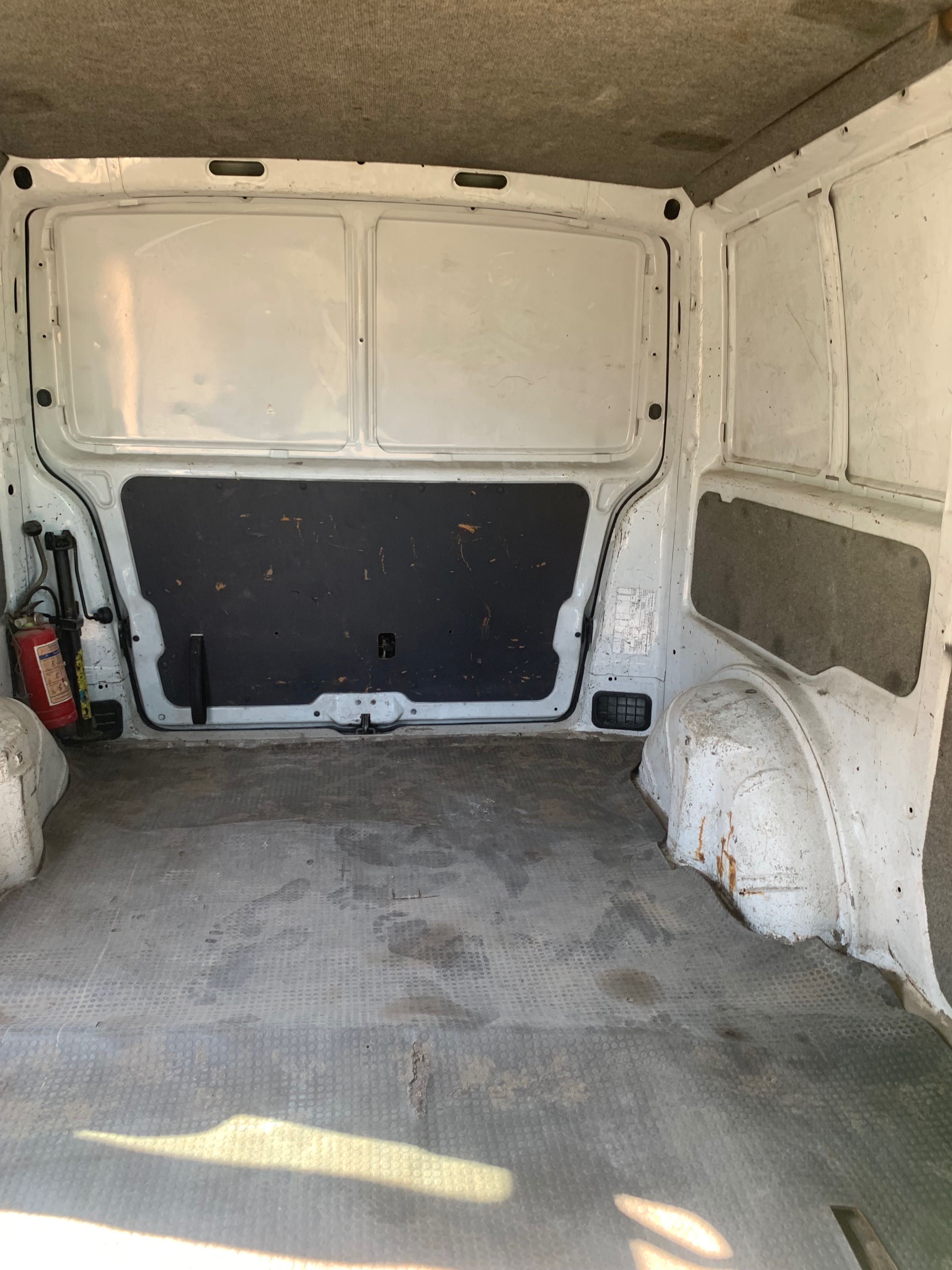 Vând Mercedes Vito