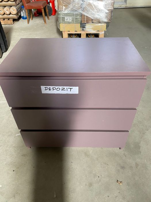 Dulap cu sertare mov