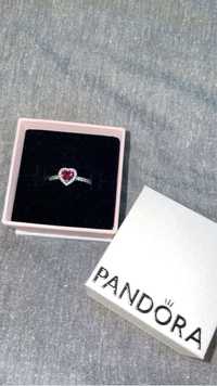 Кольцо от бренда Пандора