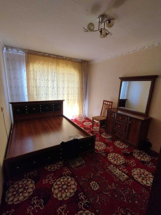 2 х. квартира сотилади 2\3\4. Ориентир университет, Сахид Зарафшон.