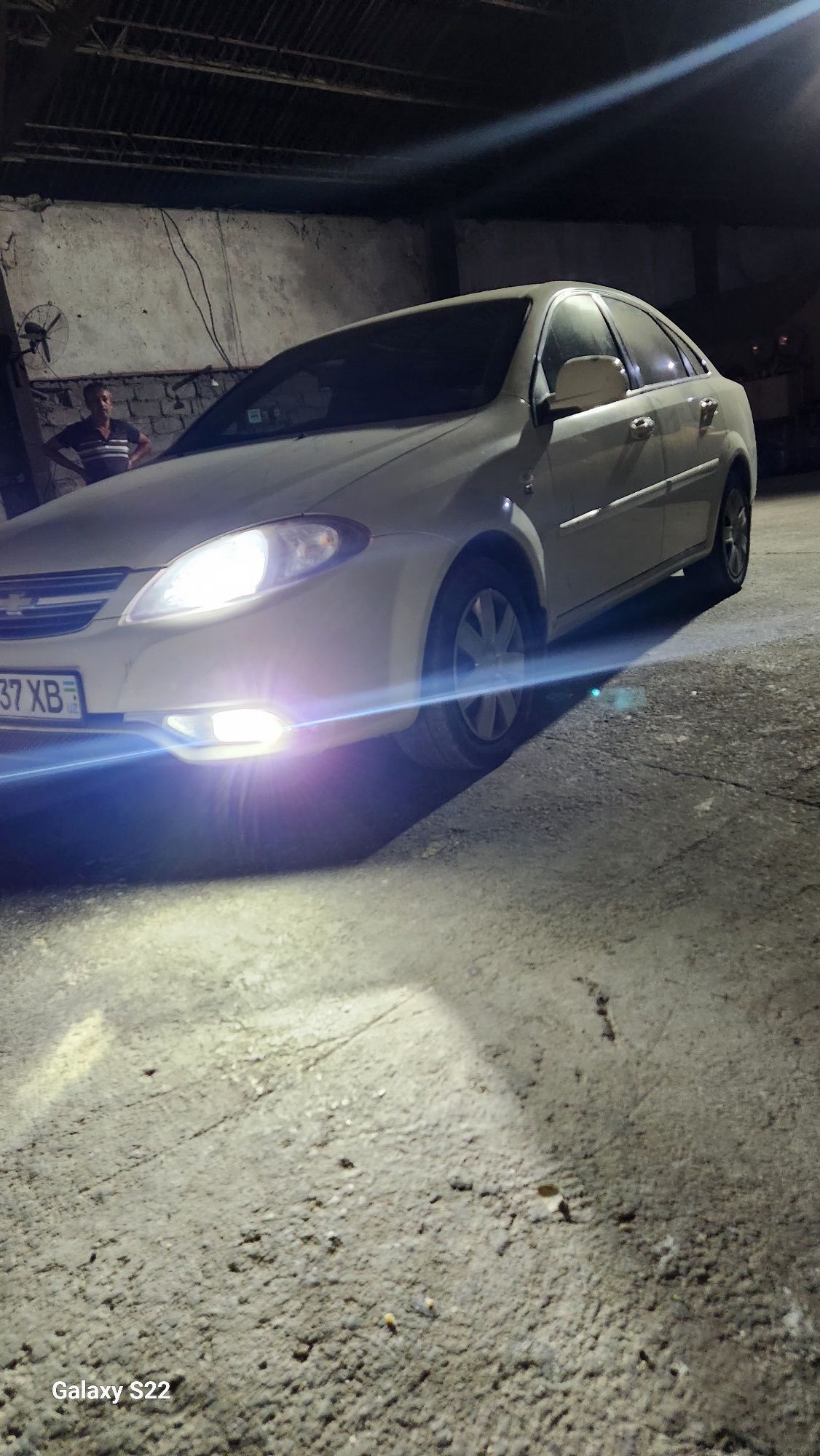 Jentra avtomobili sotiladi