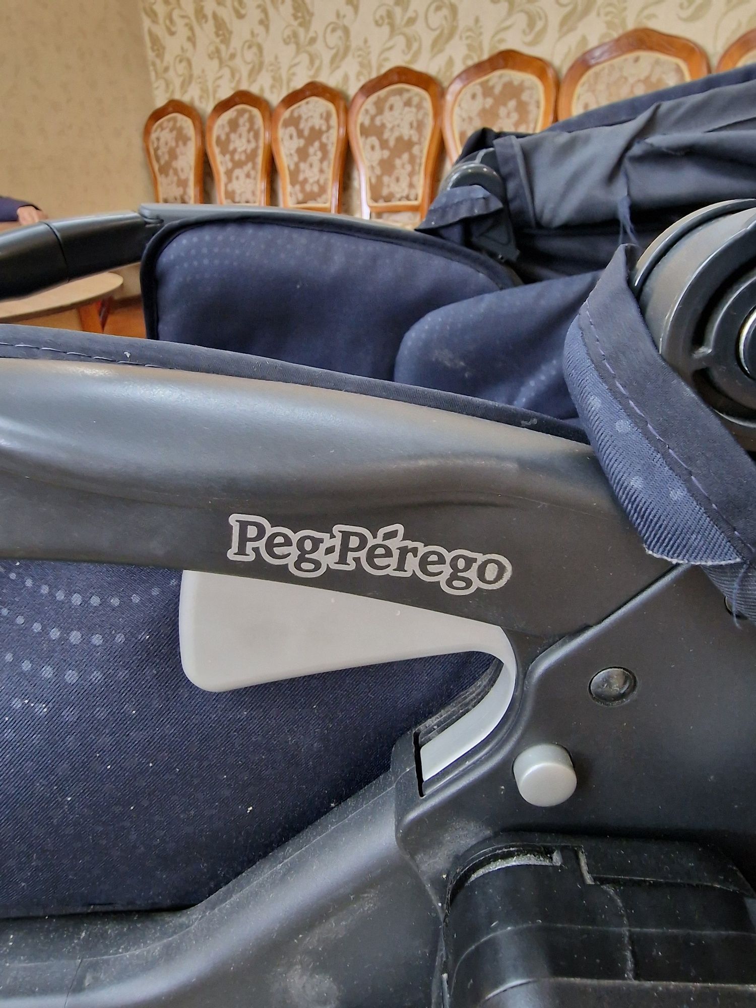 Продам брендовую коляску Peg Perego. Италия.