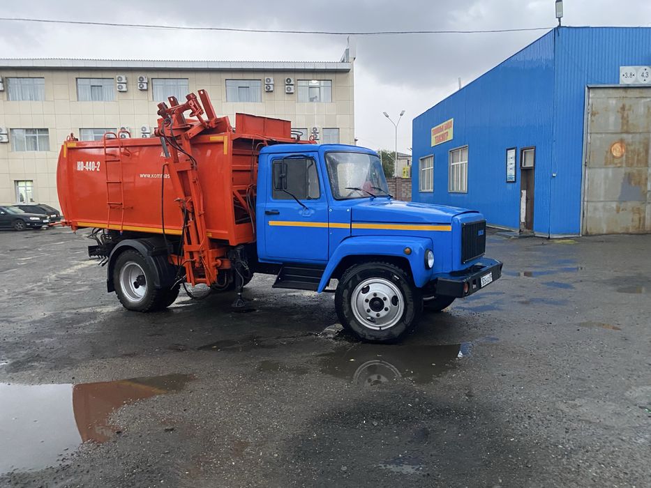 Вывоз мусора в контейнерах