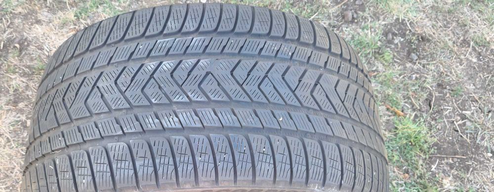 Зимни гуми Pirelli 275/35/22 и 315/30/22