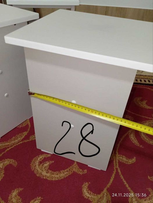 Пуфик и табуретки