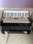 Acordeon nemțesc Hohner Verdi III