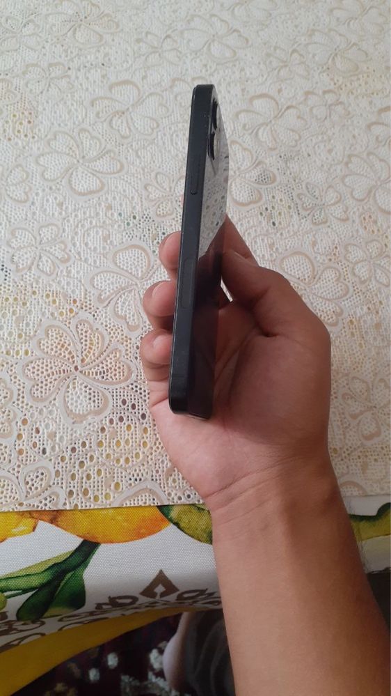 iPhone 12 CH/A ideal