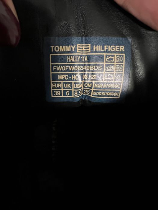 Оригинални дамски боти Tommy Hilfiger