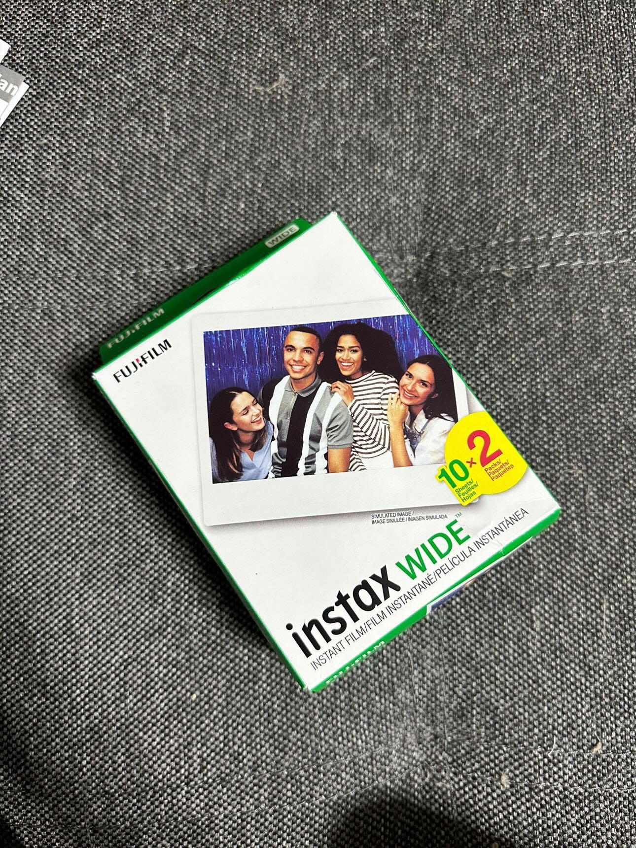 Картриджи  instax wide