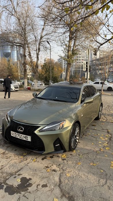 Lexus is 250 ideal xolatda