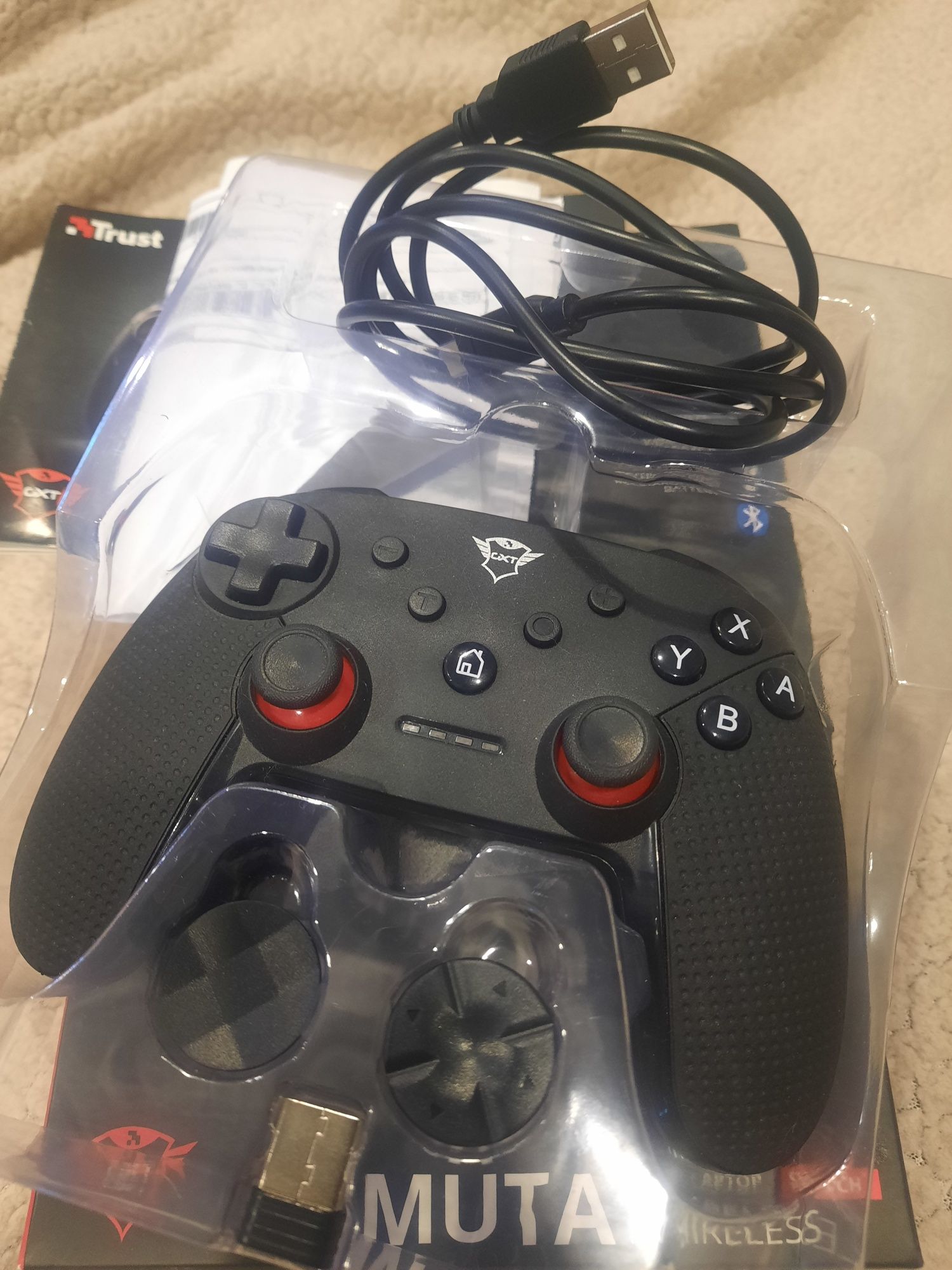 Продам Беспроводной геймпад для ПК и Switch