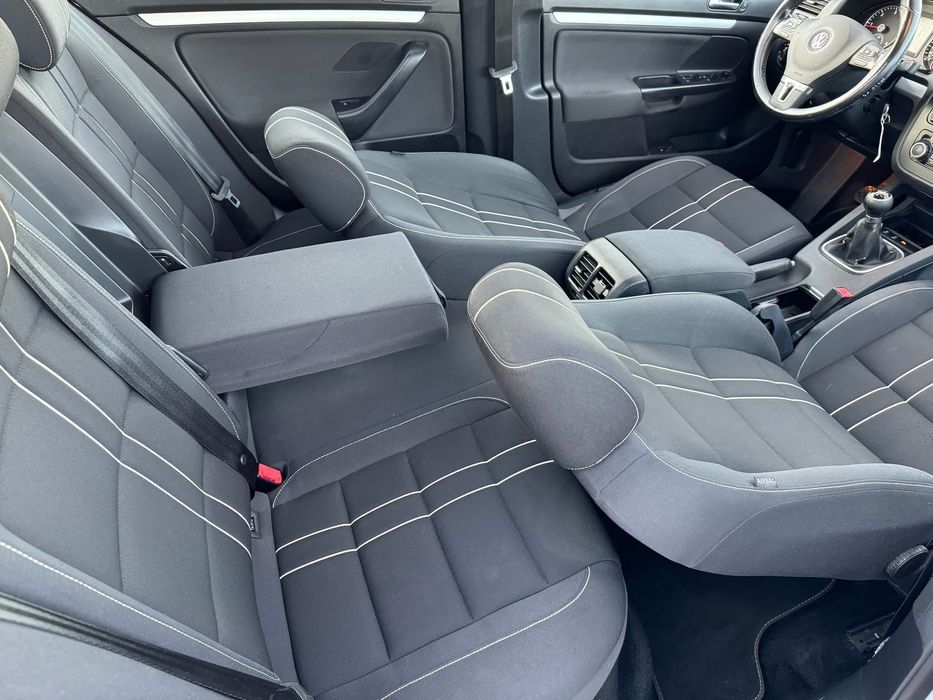 Volkswagen Jetta 2010