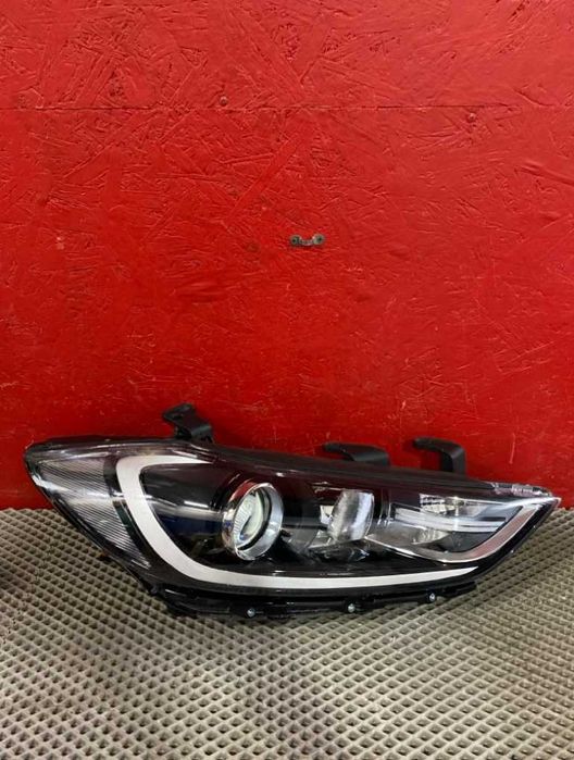 Фара правая Hyundai Elantra AD (2016–2018) Jorden