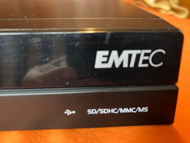Emtec Movie Cube D850H 1.5TB DVD плейър Черен