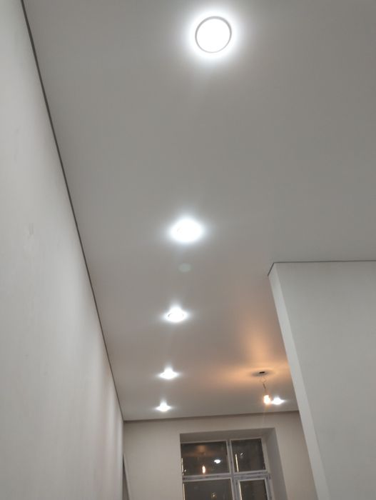 Натяжные потолки от 1800